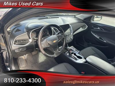 2021 Chevrolet Malibu RS   - Photo 14 - Flint, MI 48503