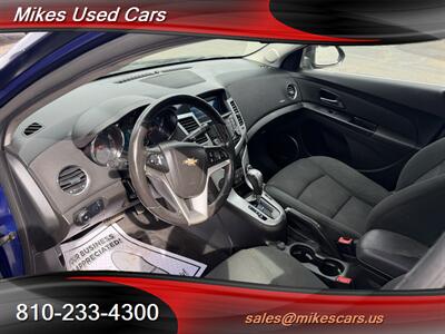 2012 Chevrolet Cruze LT - Photo 8 - Flint, MI 48503