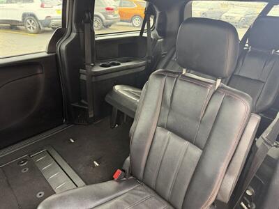2016 Dodge Grand Caravan R/T - Photo 9 - Flint, MI 48503