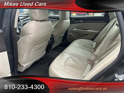 2017 Buick LaCrosse Essence - Photo 9 - Flint, MI 48503