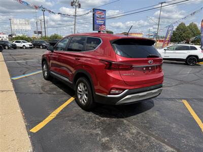 2019 Hyundai SANTA FE SE 2.4L - Photo 7 - Flint, MI 48503