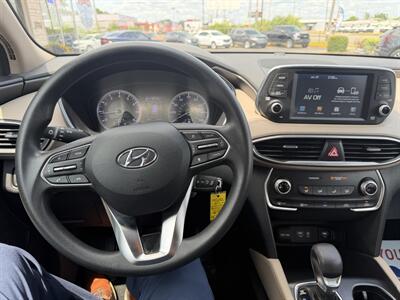 2019 Hyundai SANTA FE SE 2.4L - Photo 12 - Flint, MI 48503