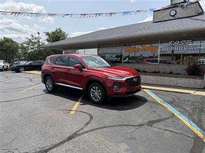 2019 Hyundai SANTA FE SE 2.4L - Photo 2 - Flint, MI 48503
