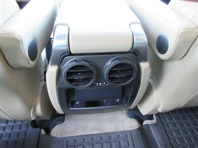 2012 Land Rover LR4 HSE - Photo 33 - Bohemia, NY 11716