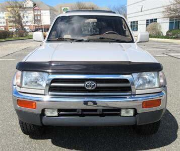 1998 Toyota 4Runner Limited - Photo 13 - Bohemia, NY 11716
