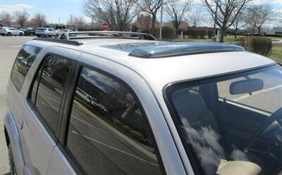 1998 Toyota 4Runner Limited - Photo 15 - Bohemia, NY 11716