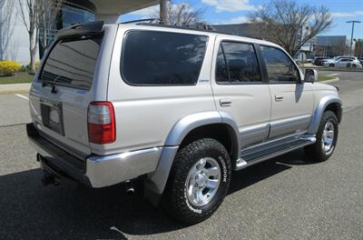 1998 Toyota 4Runner Limited - Photo 4 - Bohemia, NY 11716