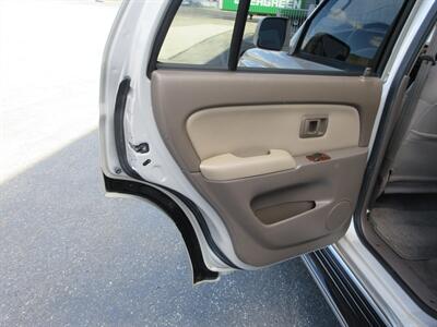 1998 Toyota 4Runner Limited - Photo 51 - Bohemia, NY 11716
