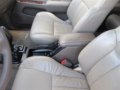 1998 Toyota 4Runner Limited - Photo 33 - Bohemia, NY 11716