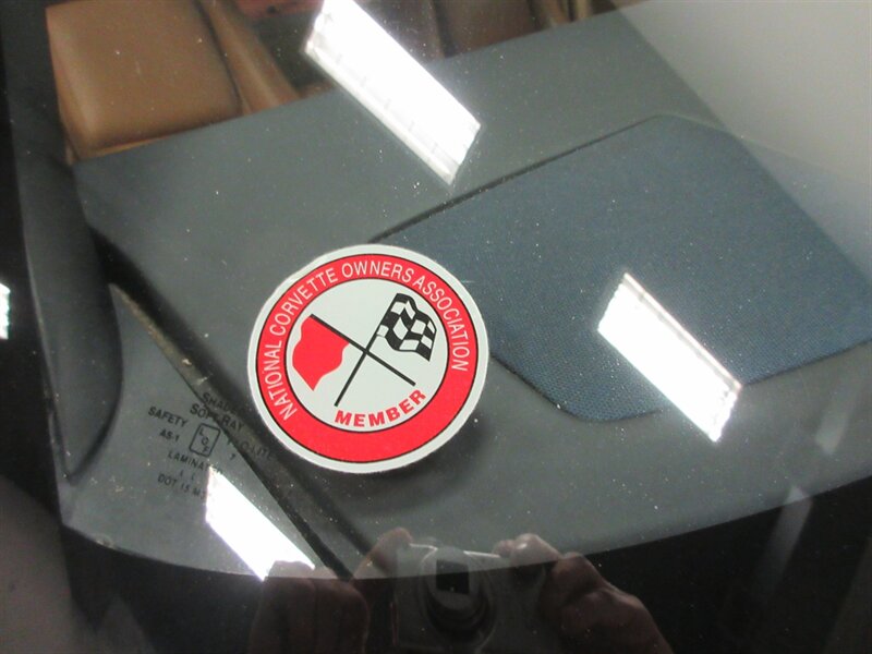 1987 Chevrolet Corvette Convertible   - Photo 58 - Bohemia, NY 11716
