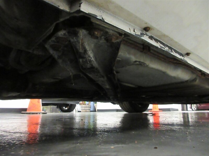 1987 Chevrolet Corvette Convertible   - Photo 69 - Bohemia, NY 11716