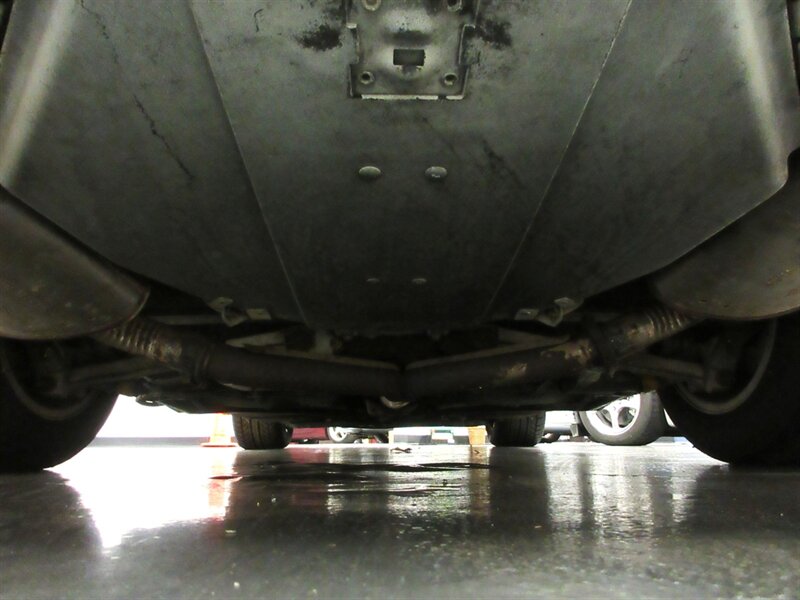 1987 Chevrolet Corvette Convertible   - Photo 64 - Bohemia, NY 11716