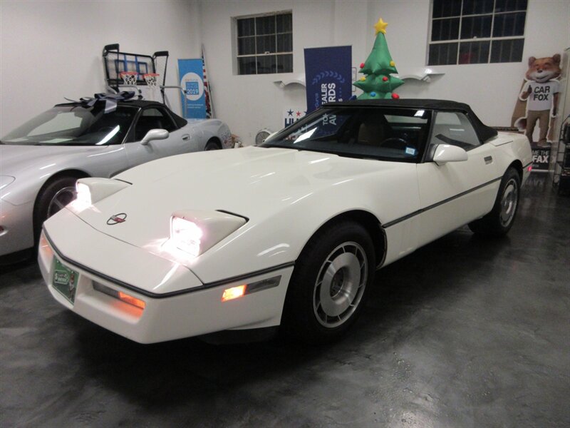 1987 Chevrolet Corvette Convertible   - Photo 14 - Bohemia, NY 11716