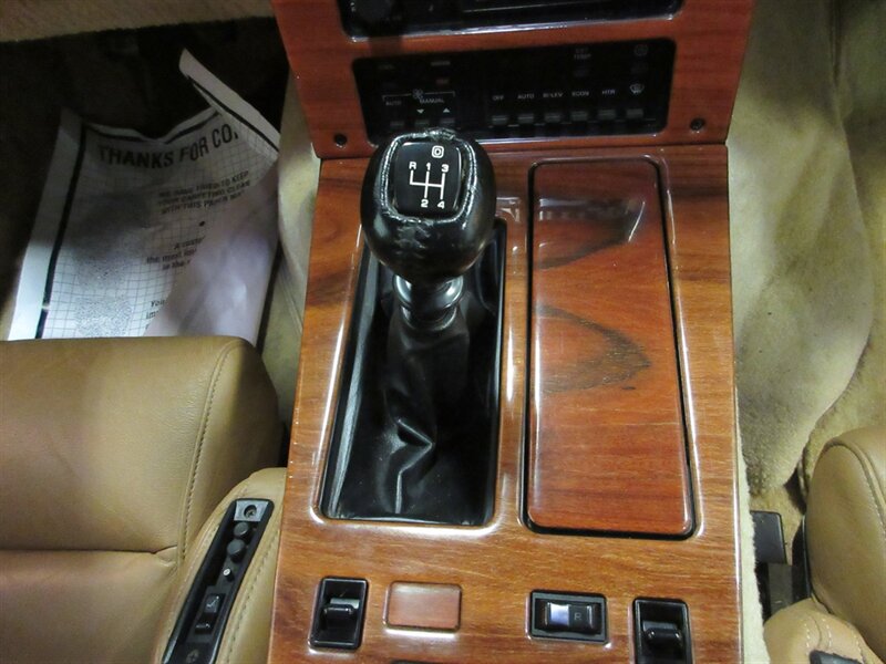 1987 Chevrolet Corvette Convertible   - Photo 37 - Bohemia, NY 11716