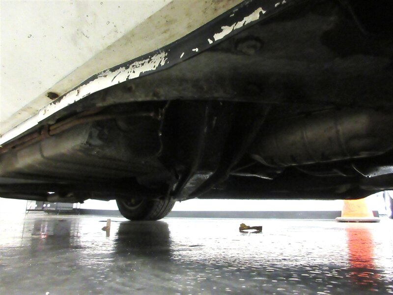 1987 Chevrolet Corvette Convertible   - Photo 68 - Bohemia, NY 11716