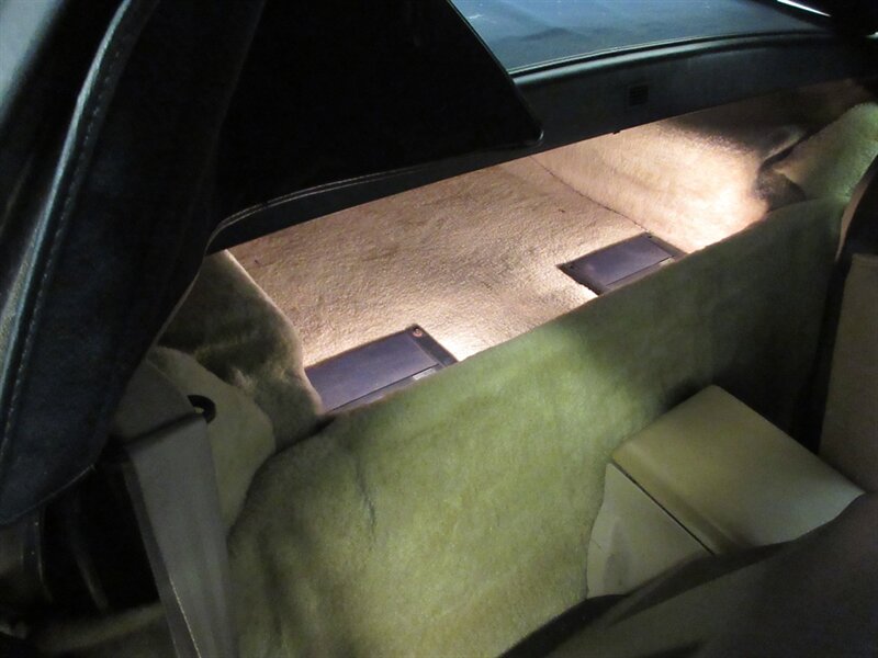 1987 Chevrolet Corvette Convertible   - Photo 43 - Bohemia, NY 11716