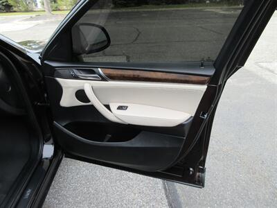 2016 BMW X4 xDrive28i   - Photo 44 - Bohemia, NY 11716