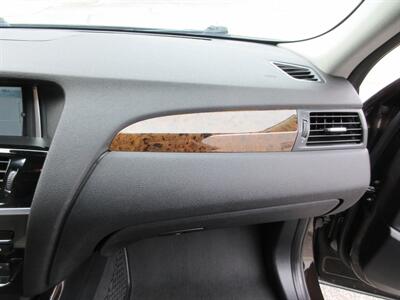 2016 BMW X4 xDrive28i   - Photo 42 - Bohemia, NY 11716