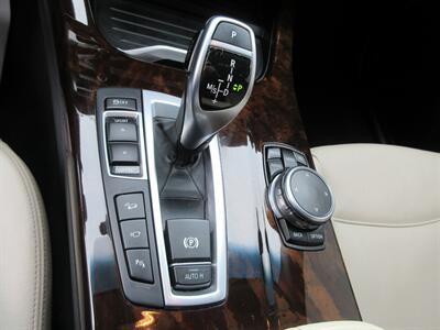 2016 BMW X4 xDrive28i   - Photo 25 - Bohemia, NY 11716