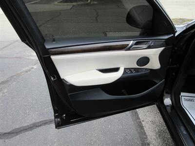 2016 BMW X4 xDrive28i   - Photo 20 - Bohemia, NY 11716