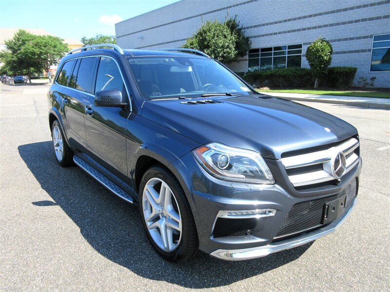 2013 Mercedes-Benz GL 550 4MATIC  