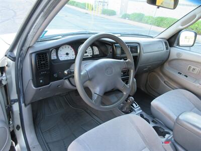 2001 Toyota Tacoma V6 Double Cab   - Photo 32 - Bohemia, NY 11716