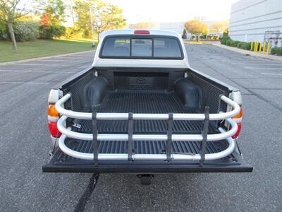 2001 Toyota Tacoma V6 Double Cab   - Photo 13 - Bohemia, NY 11716