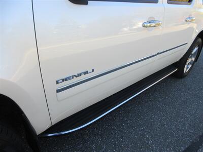 2012 GMC Yukon XL Denali - Photo 22 - Bohemia, NY 11716