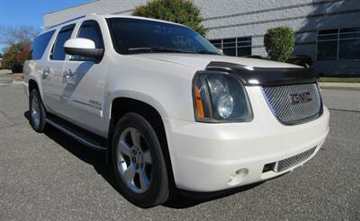 2012 GMC Yukon XL Denali - Photo 2 - Bohemia, NY 11716