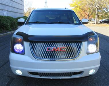 2012 GMC Yukon XL Denali - Photo 15 - Bohemia, NY 11716