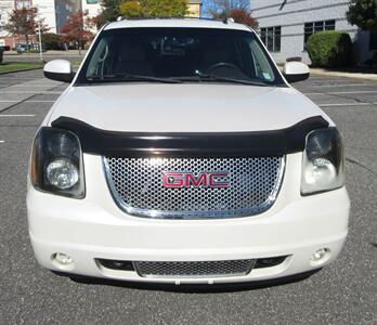 2012 GMC Yukon XL Denali - Photo 13 - Bohemia, NY 11716