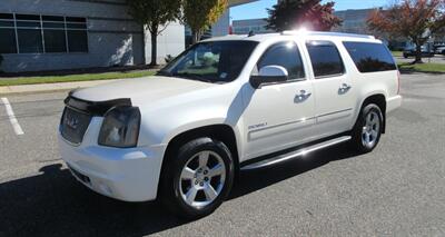 2012 GMC Yukon XL Denali - Photo 5 - Bohemia, NY 11716