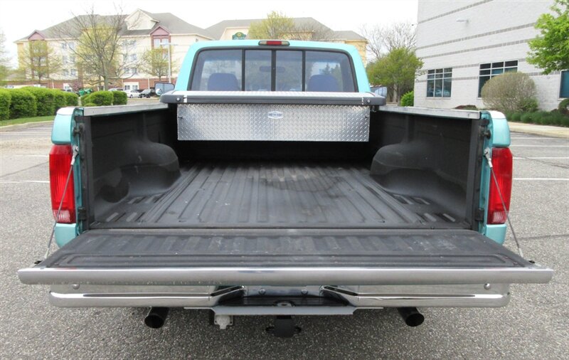 1995 Ford F-150 XLT   - Photo 22 - Bohemia, NY 11716