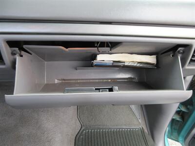 1995 Ford F-150 XLT - Photo 55 - Bohemia, NY 11716