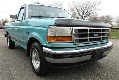 1995 Ford F-150 XLT - Photo 2 - Bohemia, NY 11716