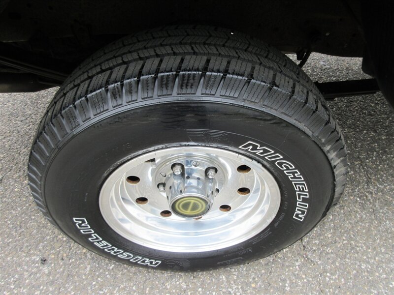 1995 Ford F-150 XLT   - Photo 60 - Bohemia, NY 11716