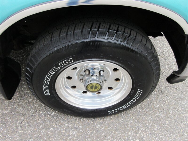 1995 Ford F-150 XLT   - Photo 58 - Bohemia, NY 11716