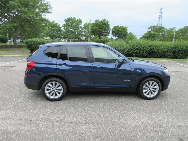 2016 BMW X3 xDrive28i   - Photo 10 - Bohemia, NY 11716