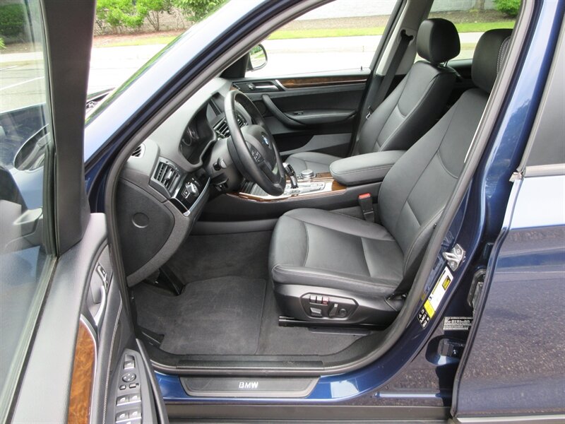 2016 BMW X3 xDrive28i   - Photo 25 - Bohemia, NY 11716