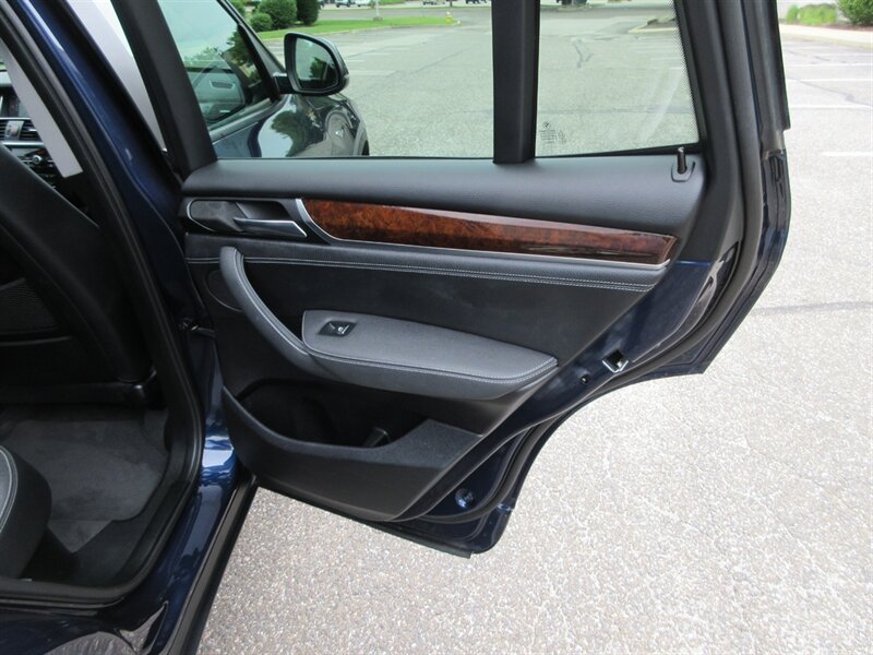 2016 BMW X3 xDrive28i   - Photo 43 - Bohemia, NY 11716