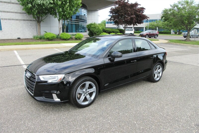 2017 Audi A3 2.0T quattro Premium   - Photo 5 - Bohemia, NY 11716