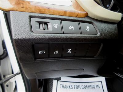 2013 Hyundai Santa Fe GLS   - Photo 31 - Bohemia, NY 11716