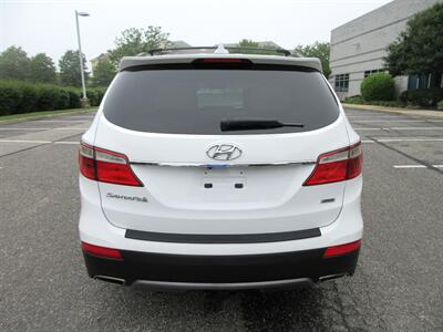 2013 Hyundai Santa Fe GLS   - Photo 18 - Bohemia, NY 11716