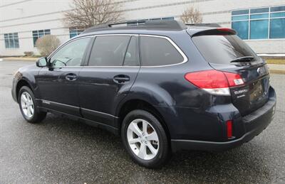 2013 Subaru Outback 2.5i Premium - Photo 11 - Bohemia, NY 11716