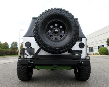 2005 Jeep Wrangler Unlimited   - Photo 10 - Bohemia, NY 11716