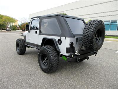 2005 Jeep Wrangler Unlimited   - Photo 3 - Bohemia, NY 11716