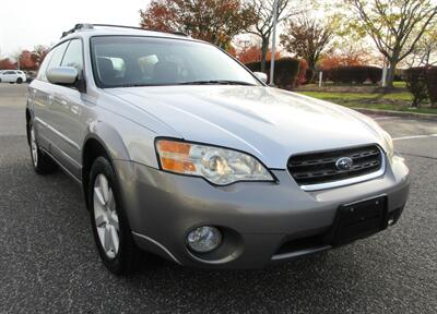 2007 Subaru Outback 2.5i Limited   - Photo 2 - Bohemia, NY 11716