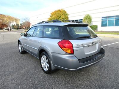 2007 Subaru Outback 2.5i Limited   - Photo 7 - Bohemia, NY 11716