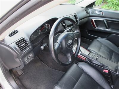 2007 Subaru Outback 2.5i Limited   - Photo 31 - Bohemia, NY 11716