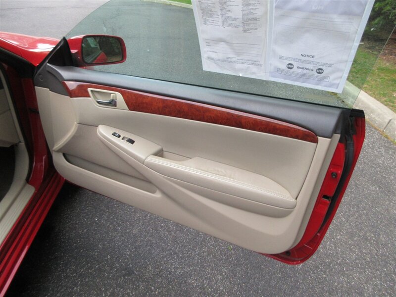 2006 Toyota Camry Solara SLE V6 - Photo 41 - Bohemia, NY 11716